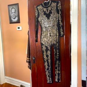 It’s beautiful and very easy to get in to